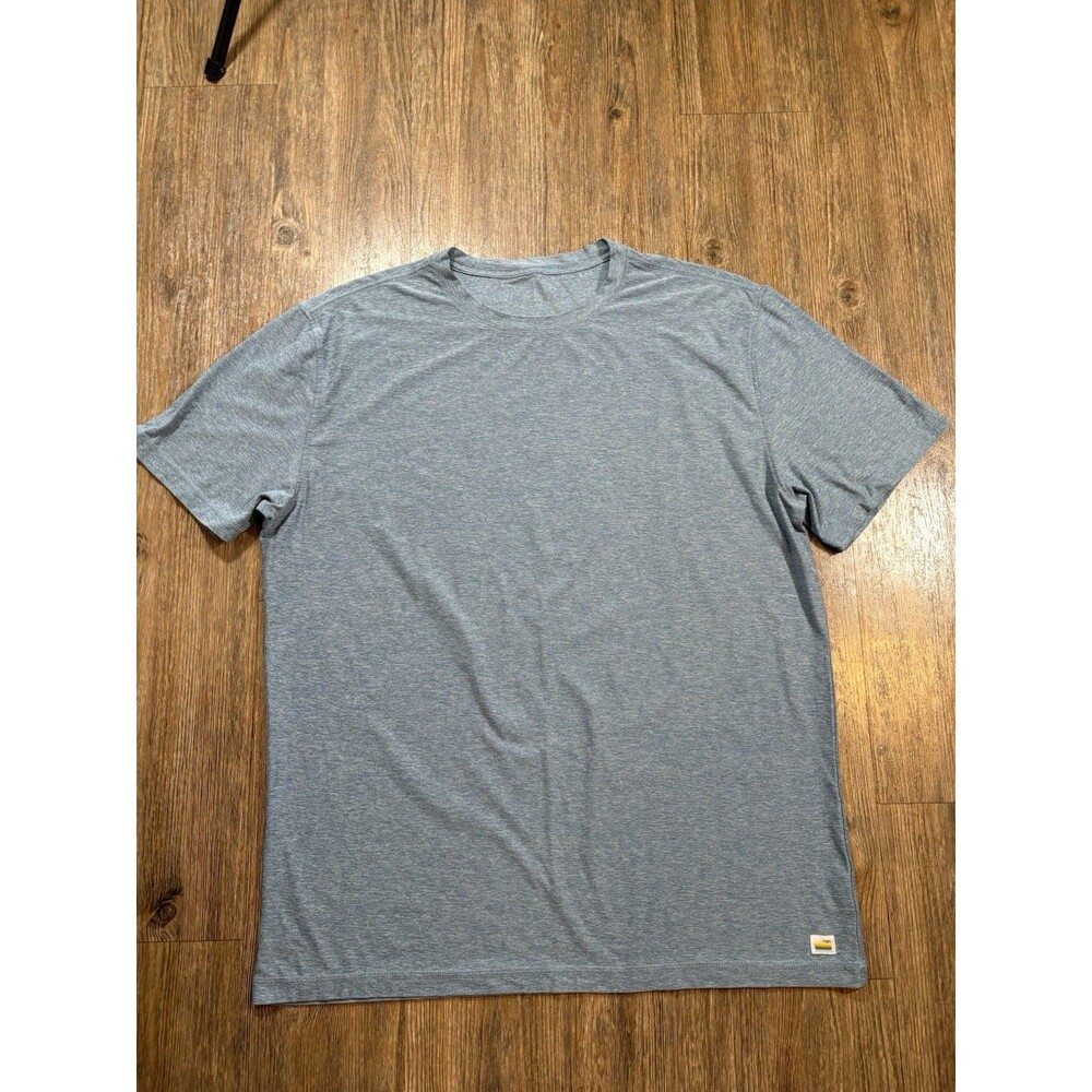Vuori Men’s Strato Tech Tee T Shirt Blue Sea Heather Size XL V126 Performance